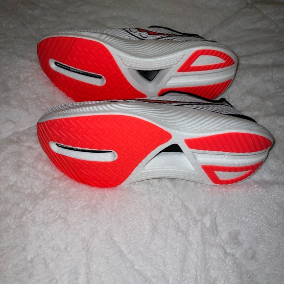 Saucony Men's Endorphin Pro 3 Running Shoes - Size 8.5 - Picture 10 of 12